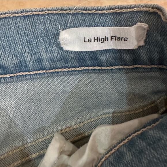 THE INFAMOUS LE HIGH FLARES! Frame denim great condition, Summer my color! - Picture 3 of 3